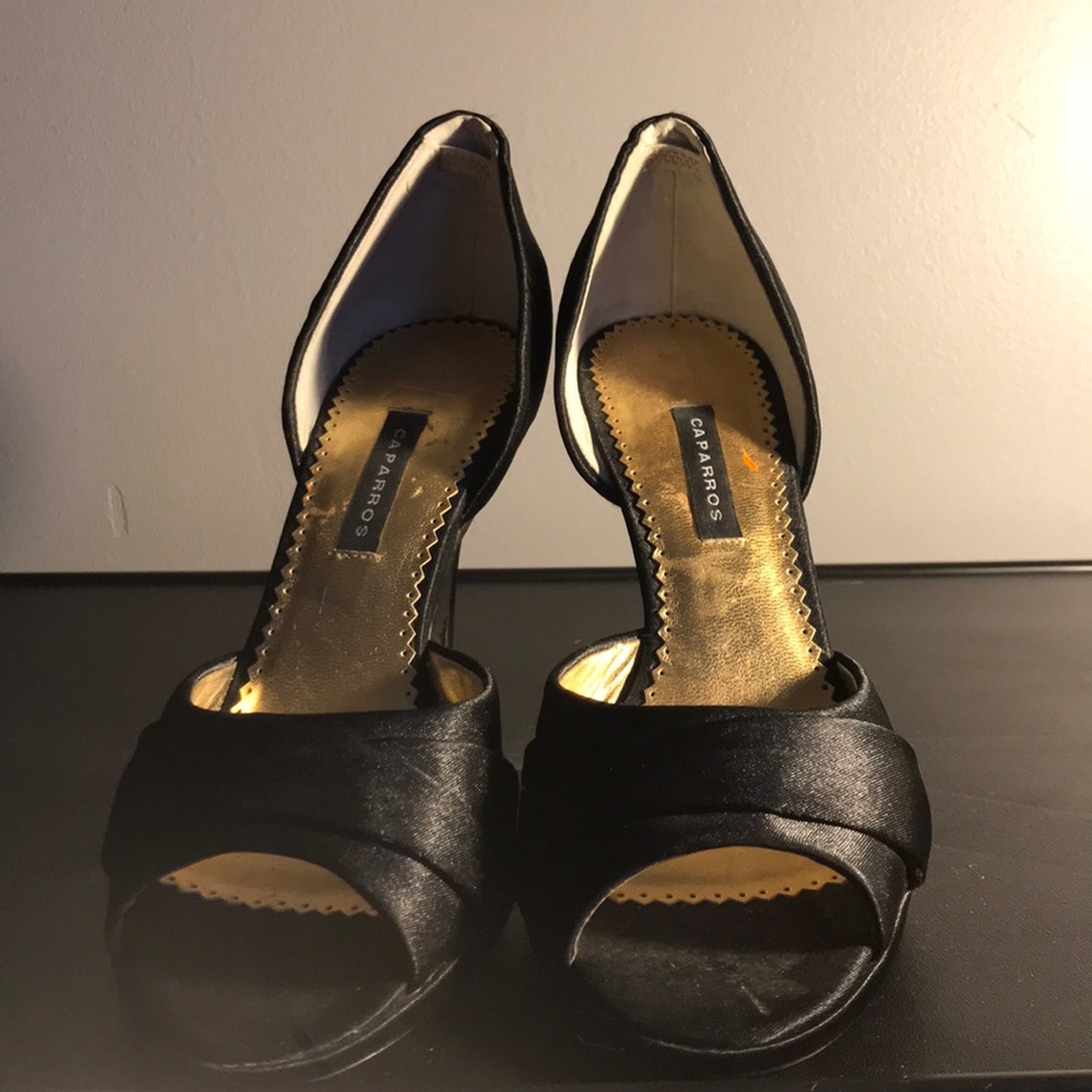 Satin peep toe heel